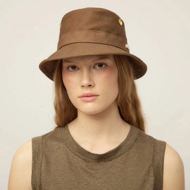 T1 The Iconic Hat